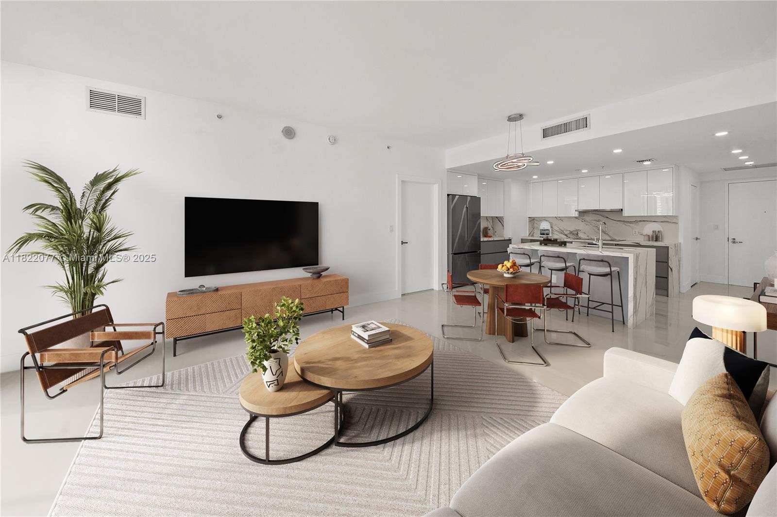 1900 N Bayshore Dr 2104, Miami, FL, 33132/$715,000 3 1900 N Bayshore Dr 2104