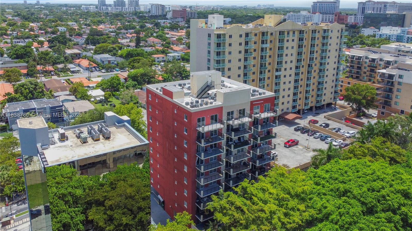 EMERALD PLAZA ON CORAL WA - Residential