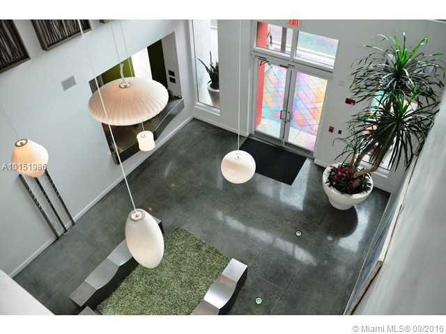 The Loft Downtown II Cond - Residential Lease