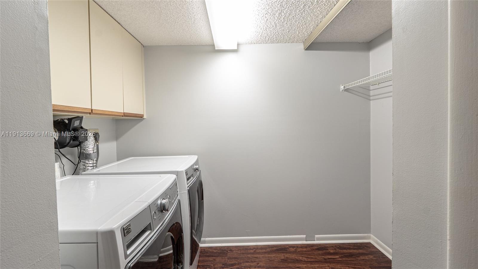 KARANDA VILLAGE VII-D CON - Residential