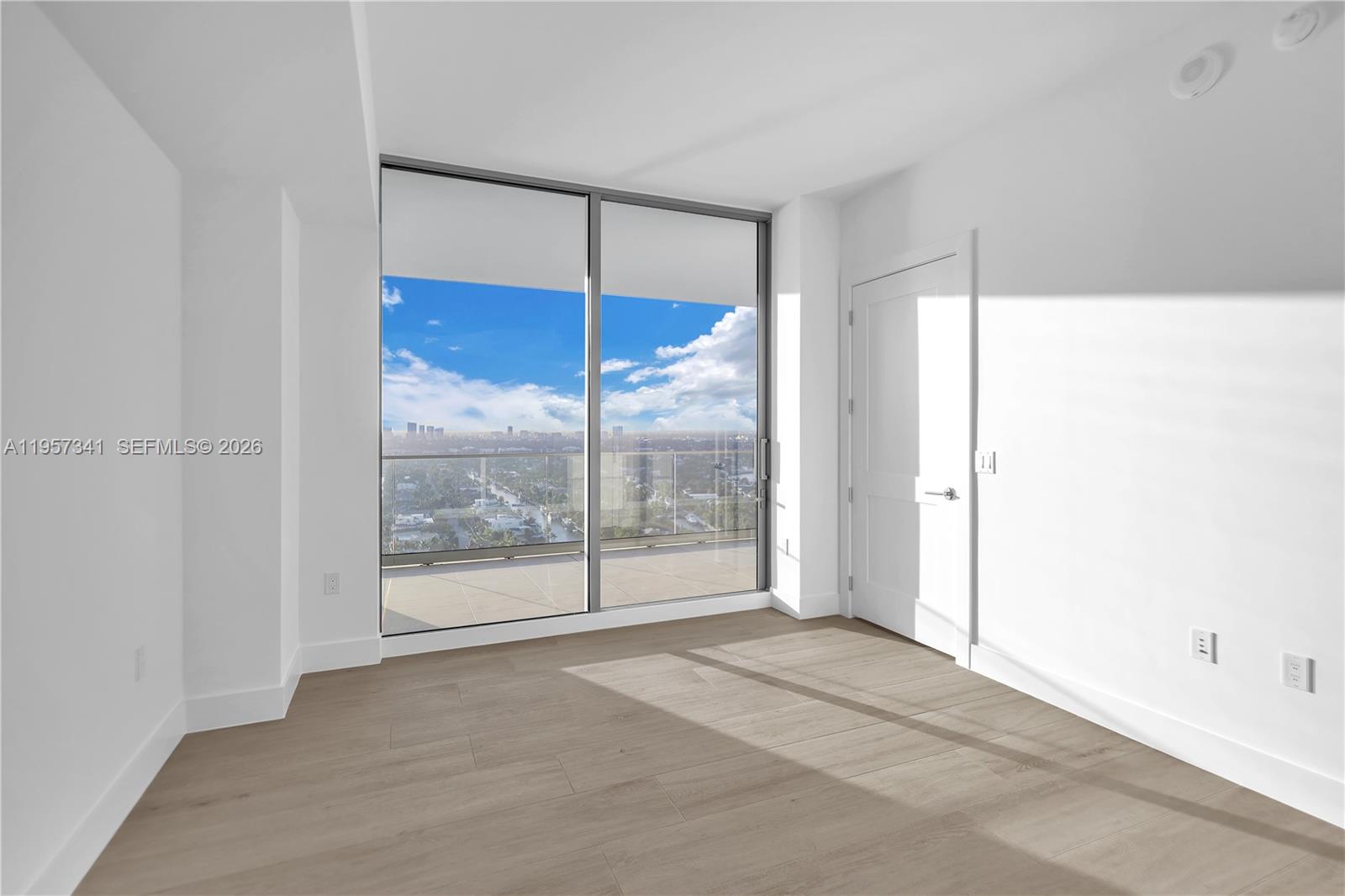 Selene Oceanfront Residenc - Residential