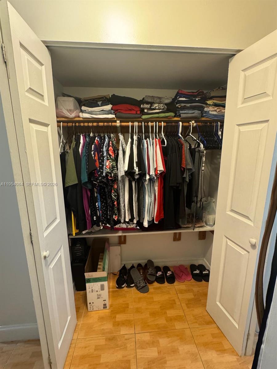 CENTRE COURT CONDO - Residential