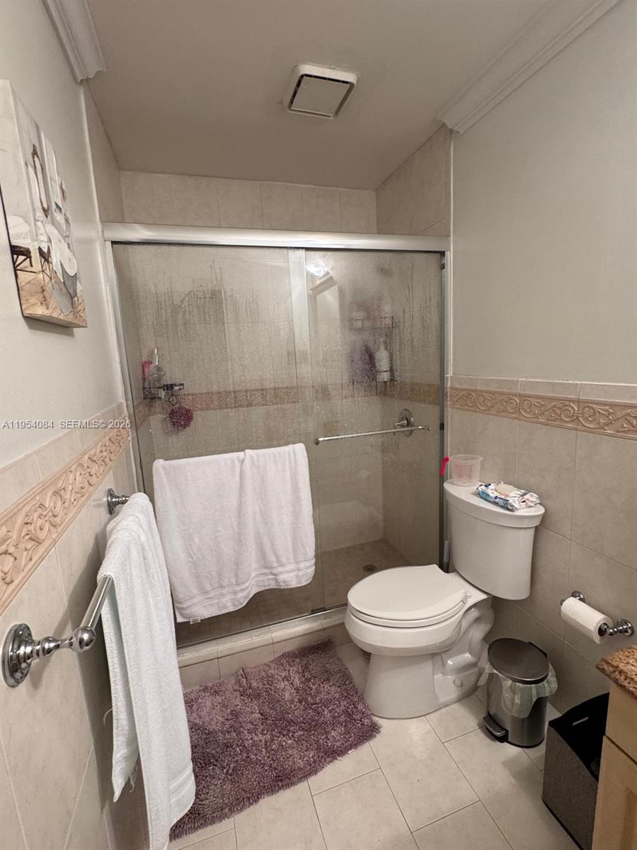 CENTRE COURT CONDO - Residential