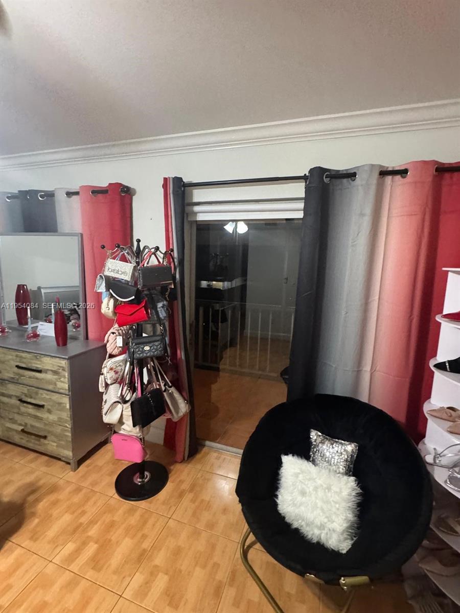 CENTRE COURT CONDO - Residential