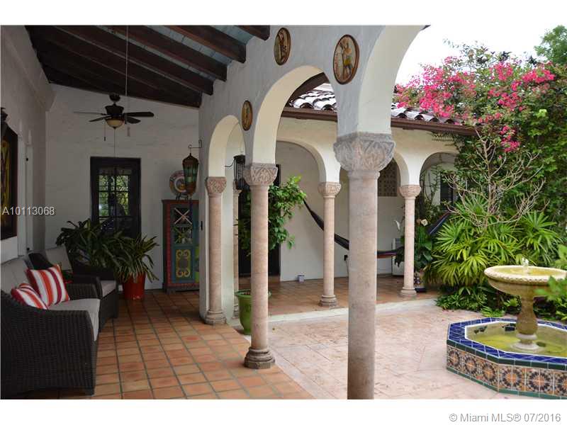 CORAL GABLES SEC E PB 8-1 - Residential Lease