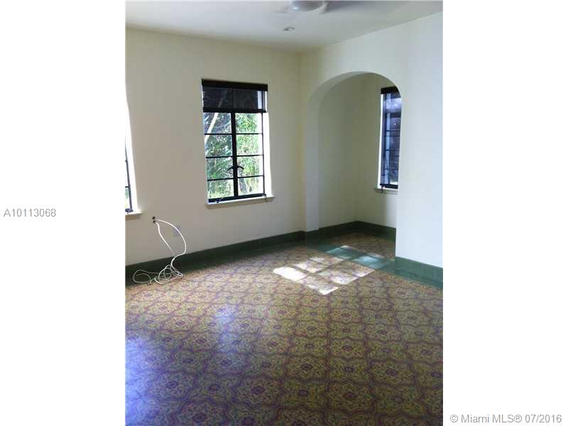 CORAL GABLES SEC E PB 8-1 - Residential Lease