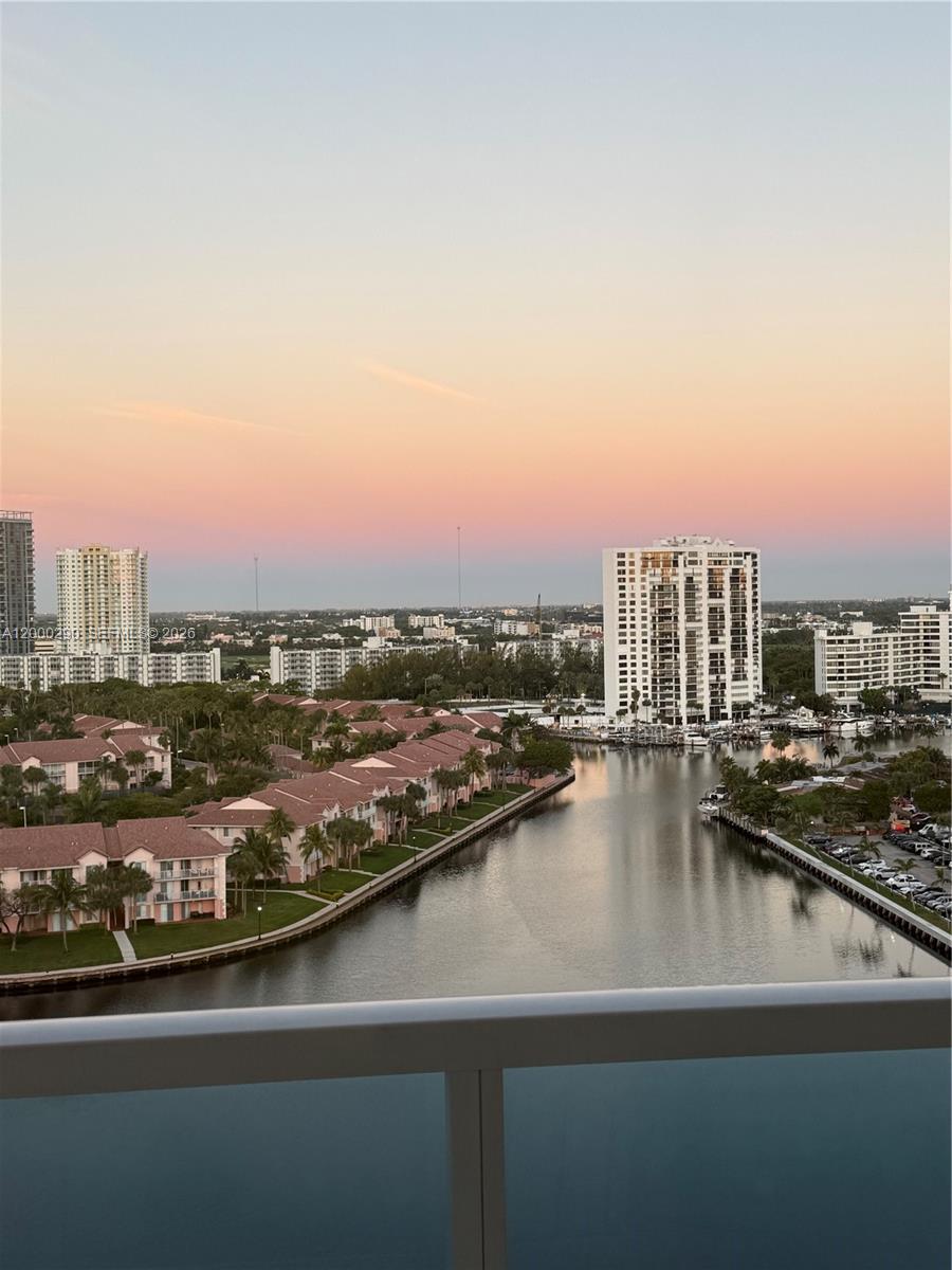 3800 S Ocean Dr 1623