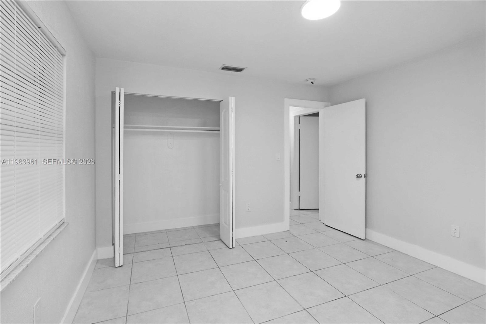 GREENWOOD VILLAS - Residential