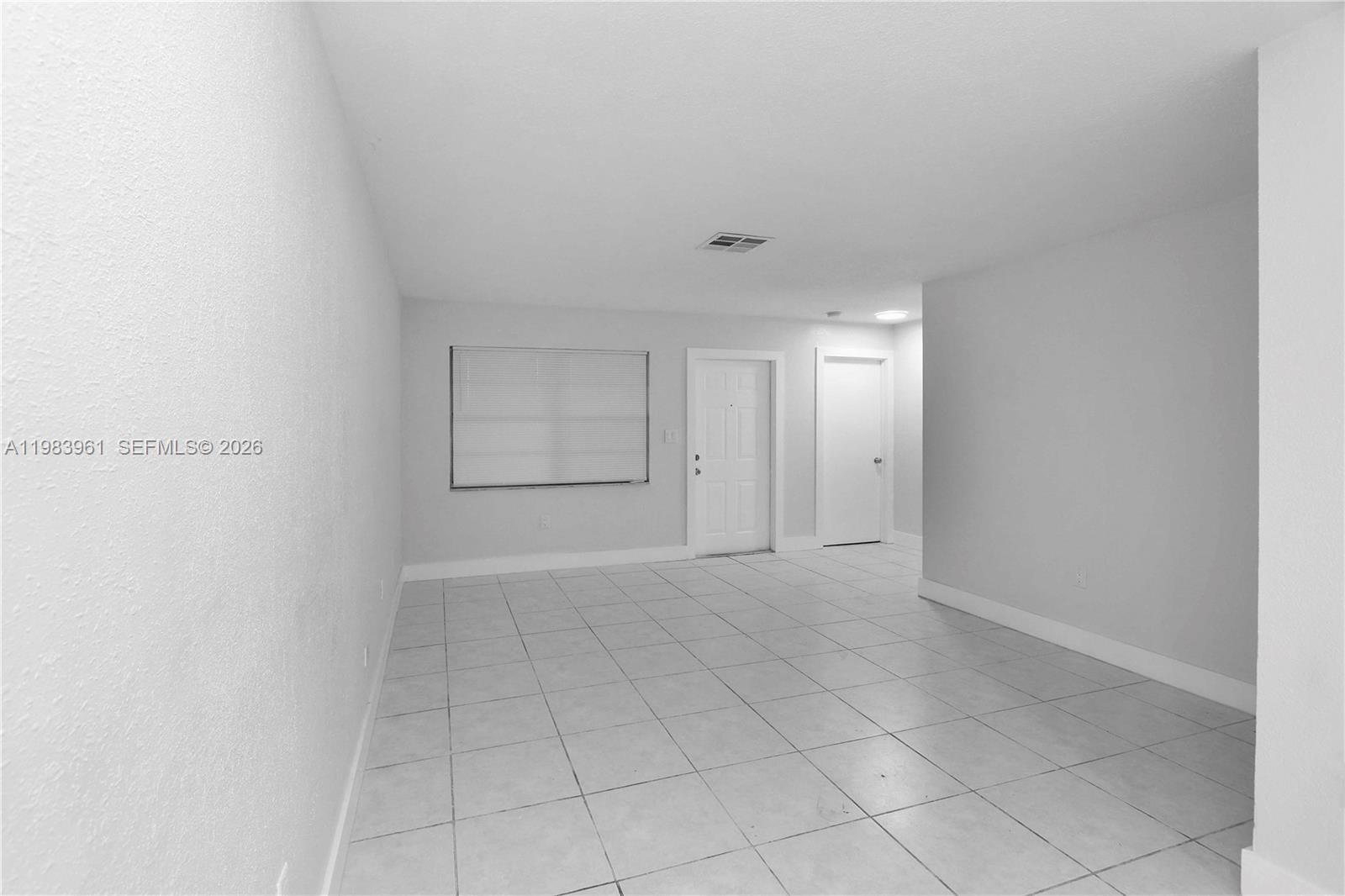 GREENWOOD VILLAS - Residential