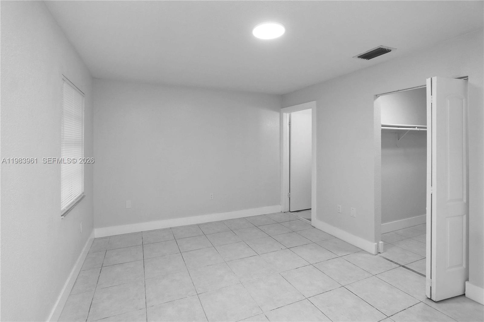 GREENWOOD VILLAS - Residential