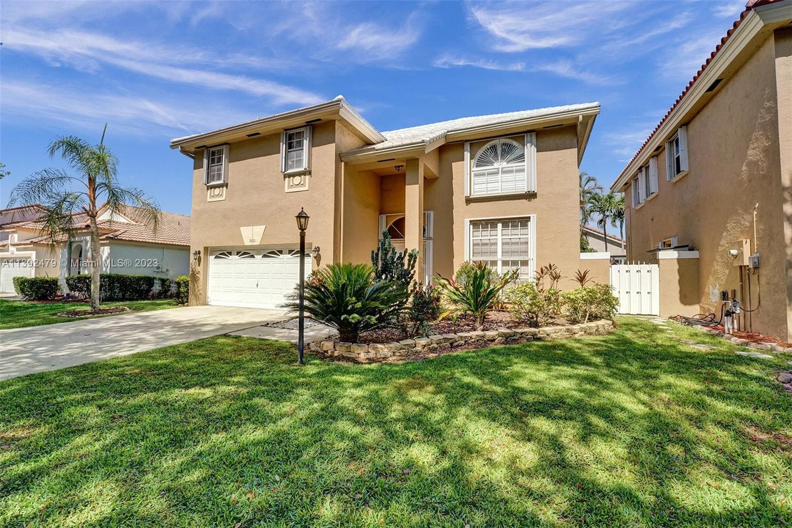 4 bedroom 2.5 bathroom single family home located in the most prestigious neighborhood in Cooper City - Embassy Lakes! 4th bedroom is combined with master bedroom to create a huge master but a wall can be easily put back up! This 2-story home features a remodeled kitchen, tiled floors on the ground floor, all bedrooms and washer/dryer upstairs! Master bedroom has double door entrance and remodeled bathroom! Beautiful screened porch on the back of house. Centrally located in a top school district, amazing community pool, tennis courts! 24-hour manned security gate with an entrance off Hiatus Road, Stirling and Sheridan Street! Walking distance to shopping, restaurants, houses of worship!