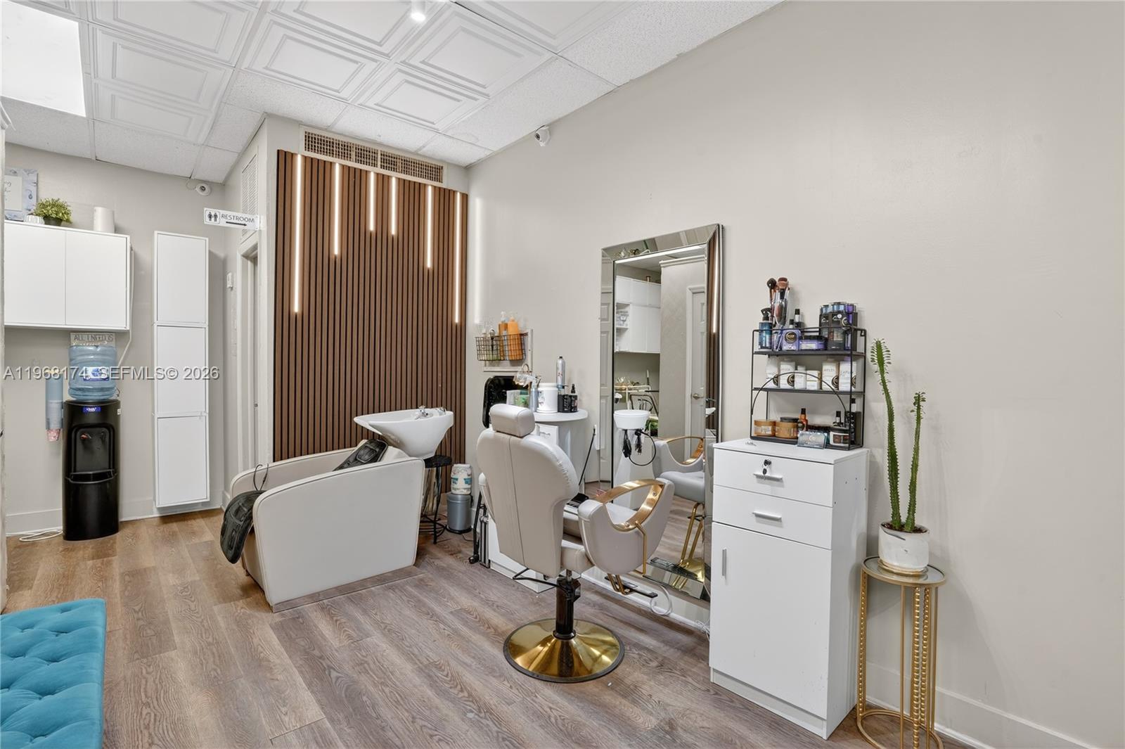 Full Services Beauty For Sale In Little Havana