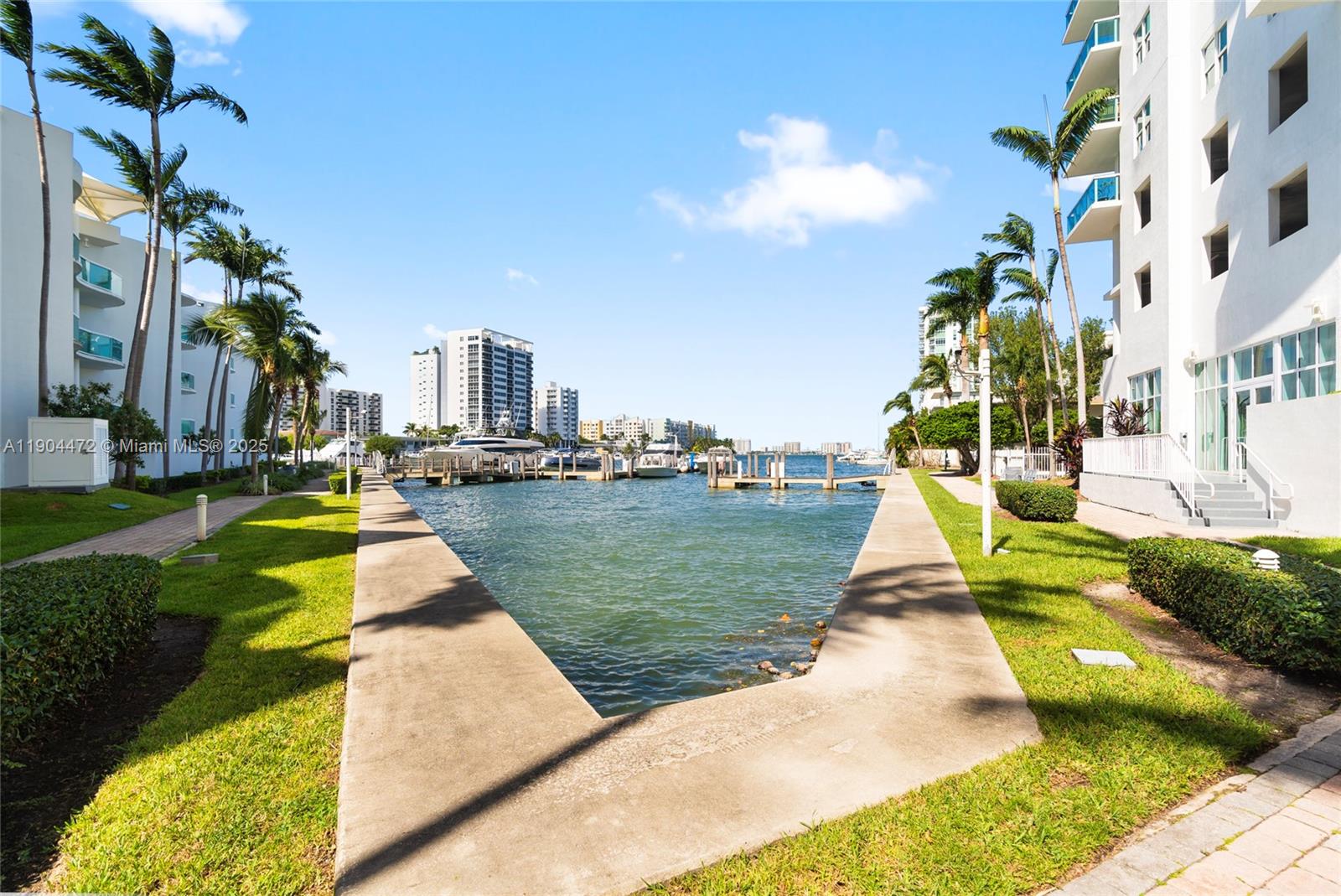 360 CONDO A - Residential