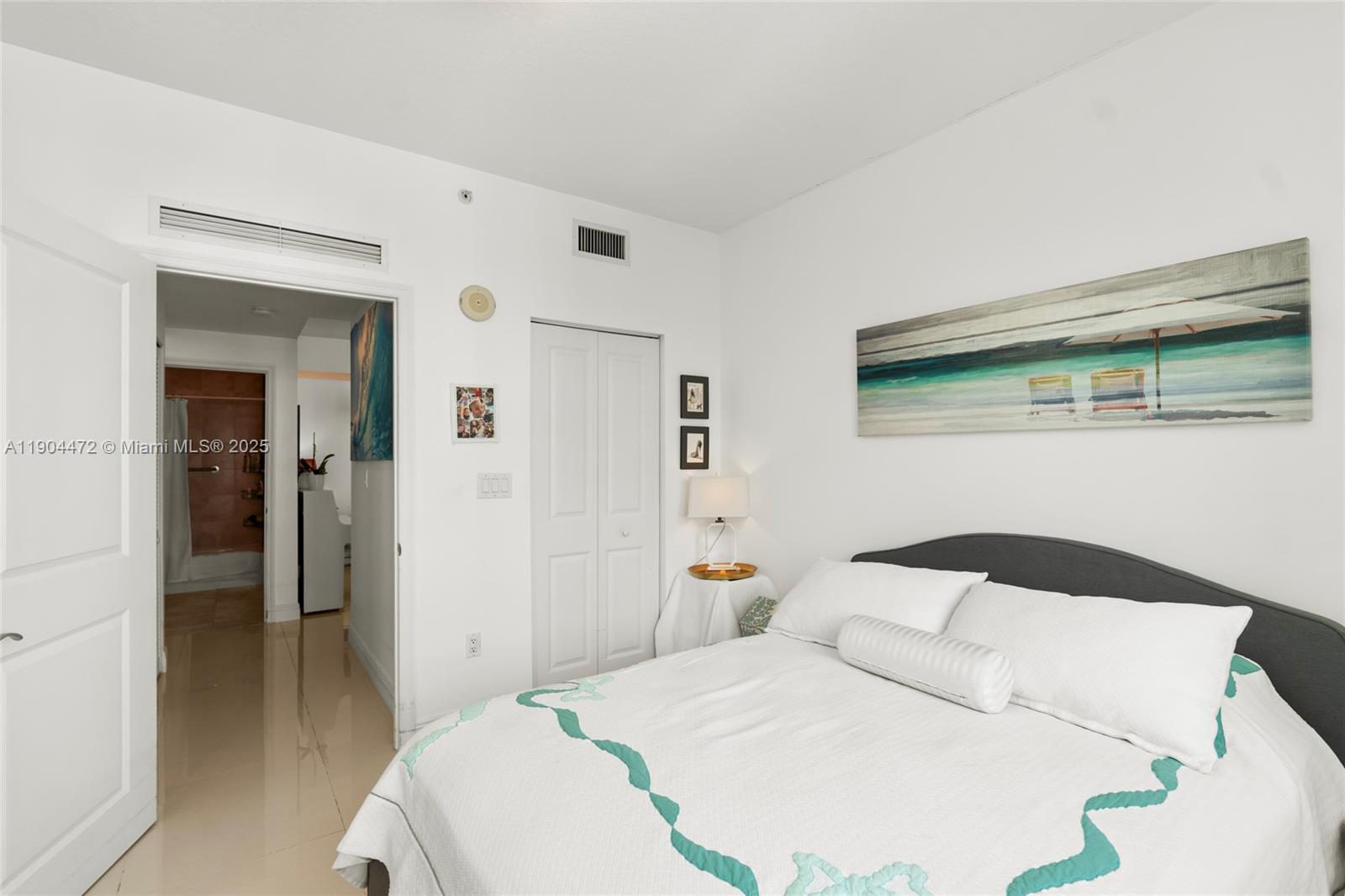 360 CONDO A - Residential