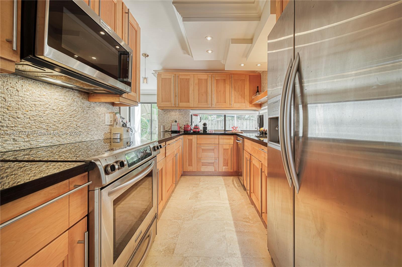 MUNDYS - Residential Lease