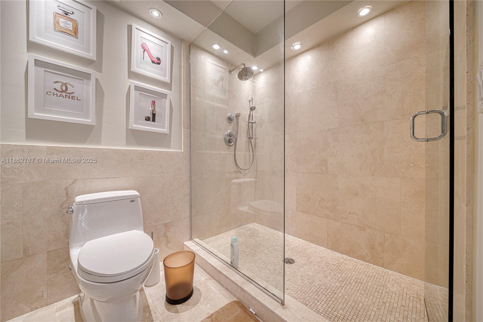 MUNDYS - Residential Lease