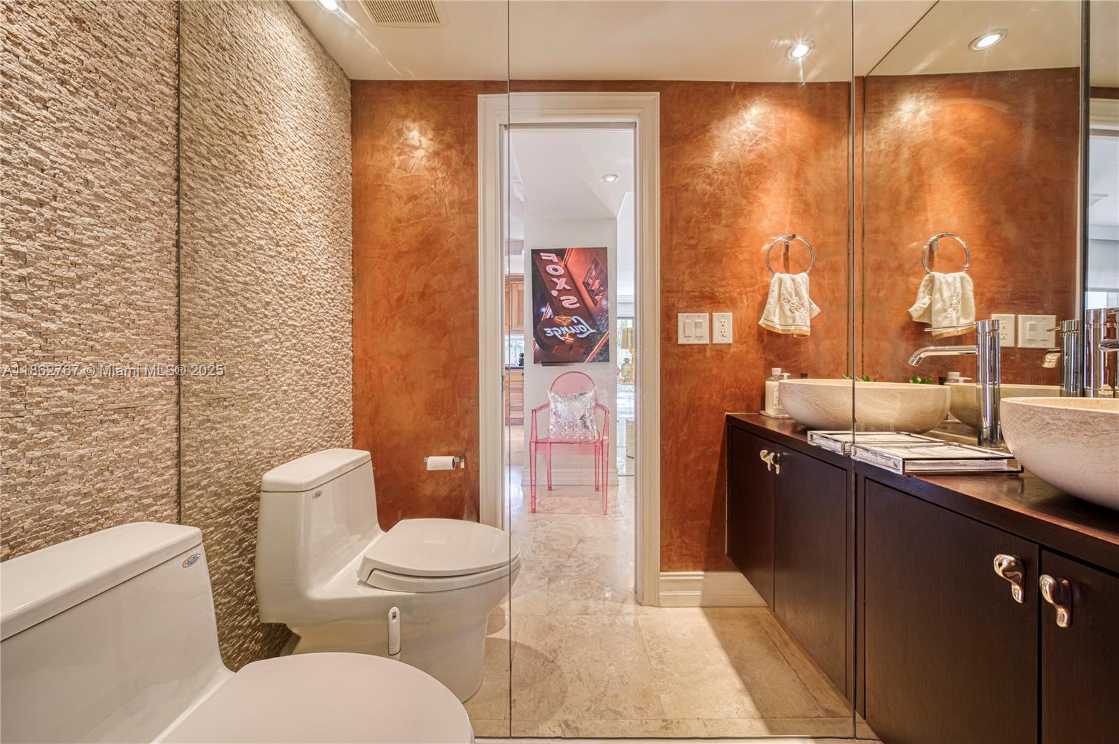 MUNDYS - Residential Lease