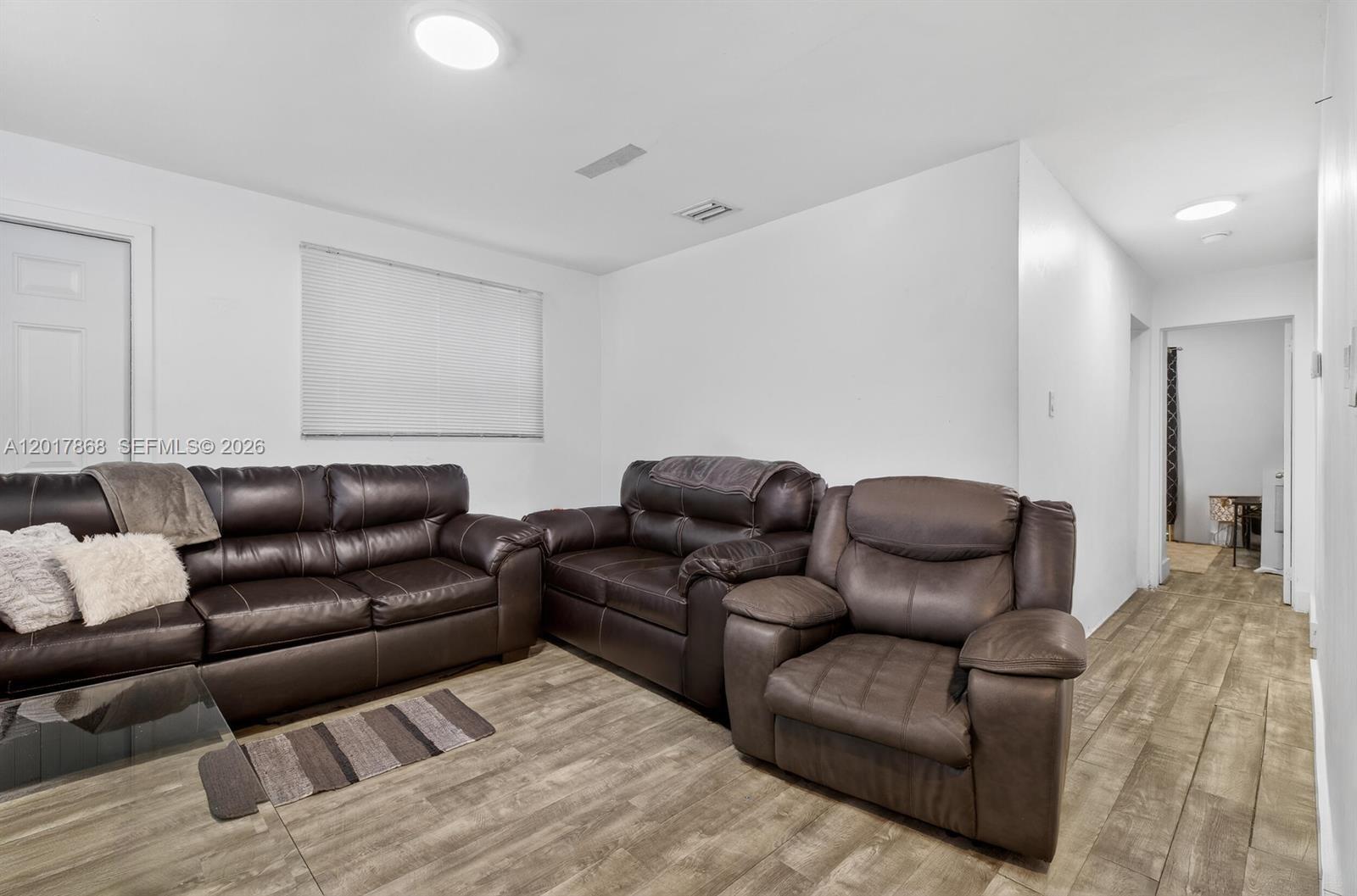 COLLEGE TRACT - Residential