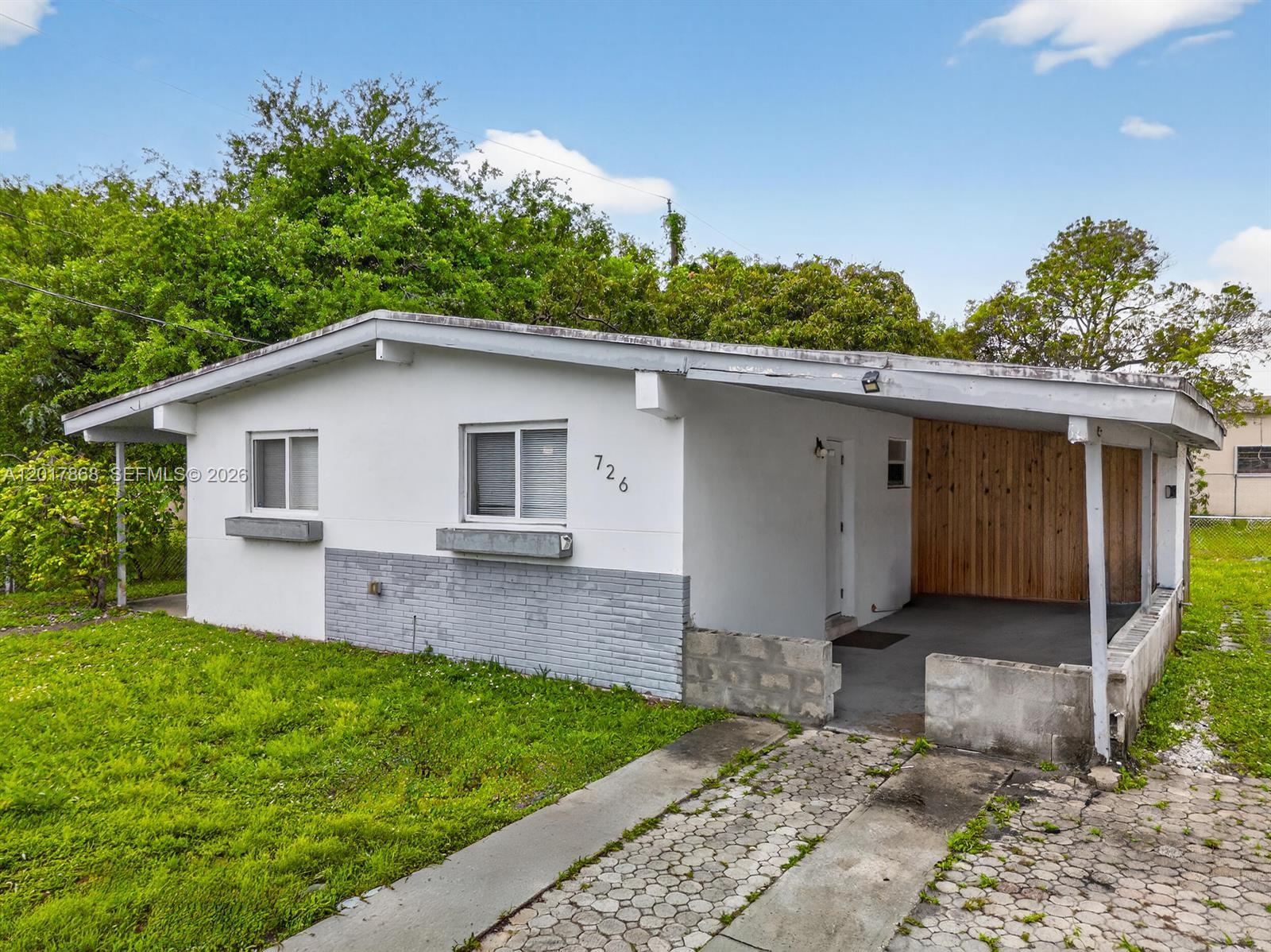 COLLEGE TRACT - Residential
