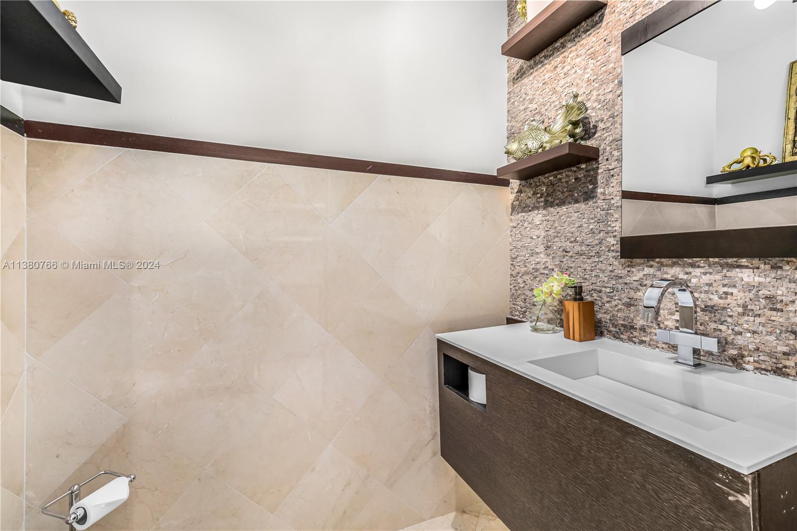 BAY HEIGHTS 1ST ADDN - Residential