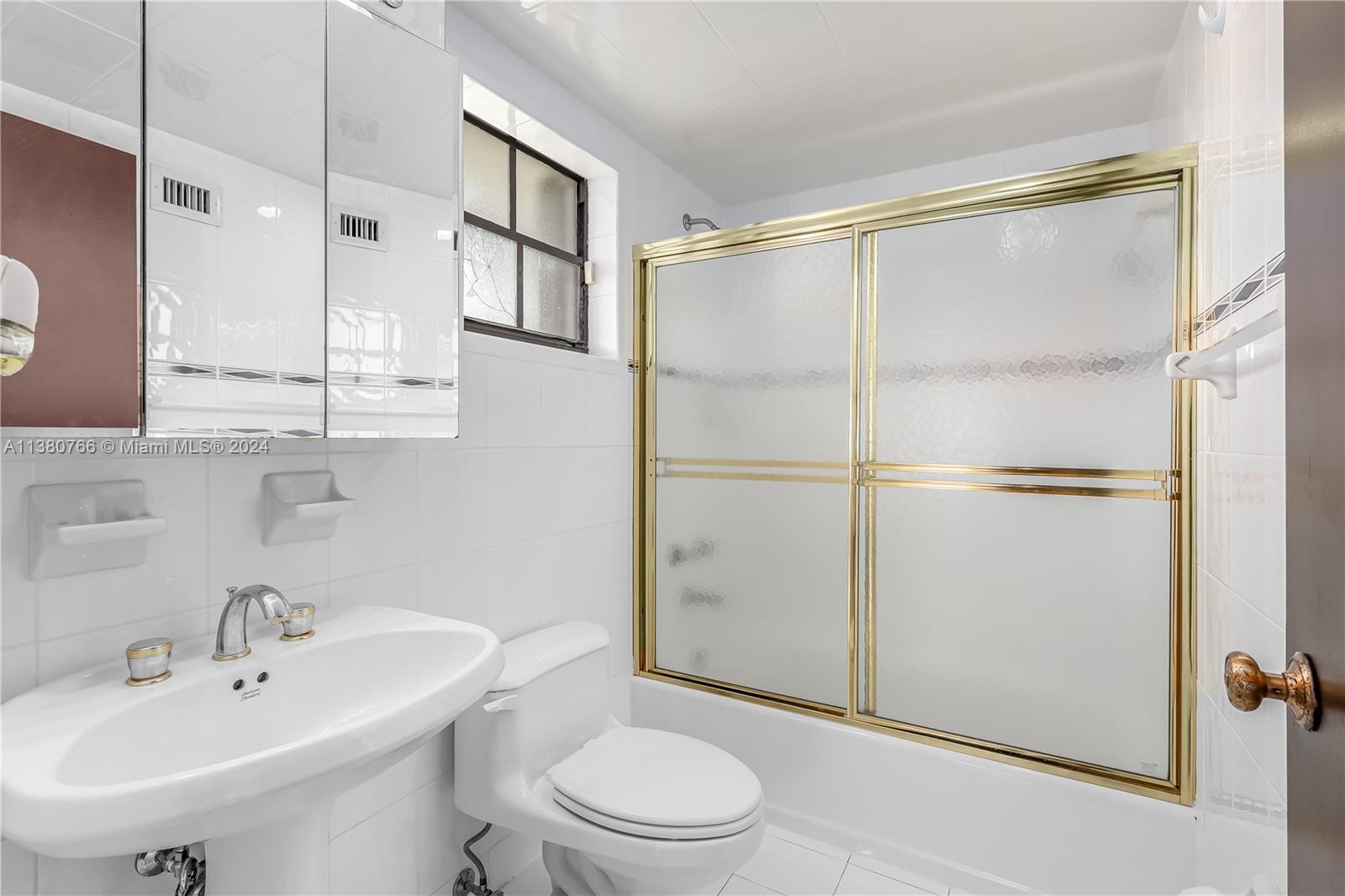 BAY HEIGHTS 1ST ADDN - Residential