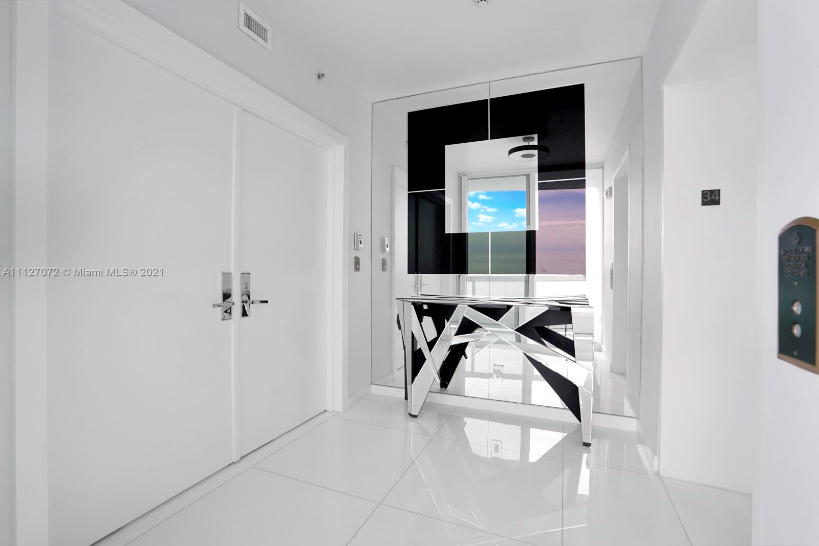 SANTA MARIA CONDO - Residential