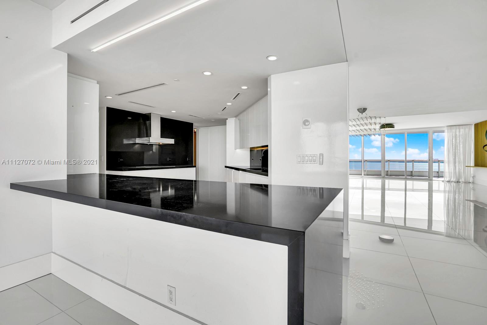 SANTA MARIA CONDO - Residential