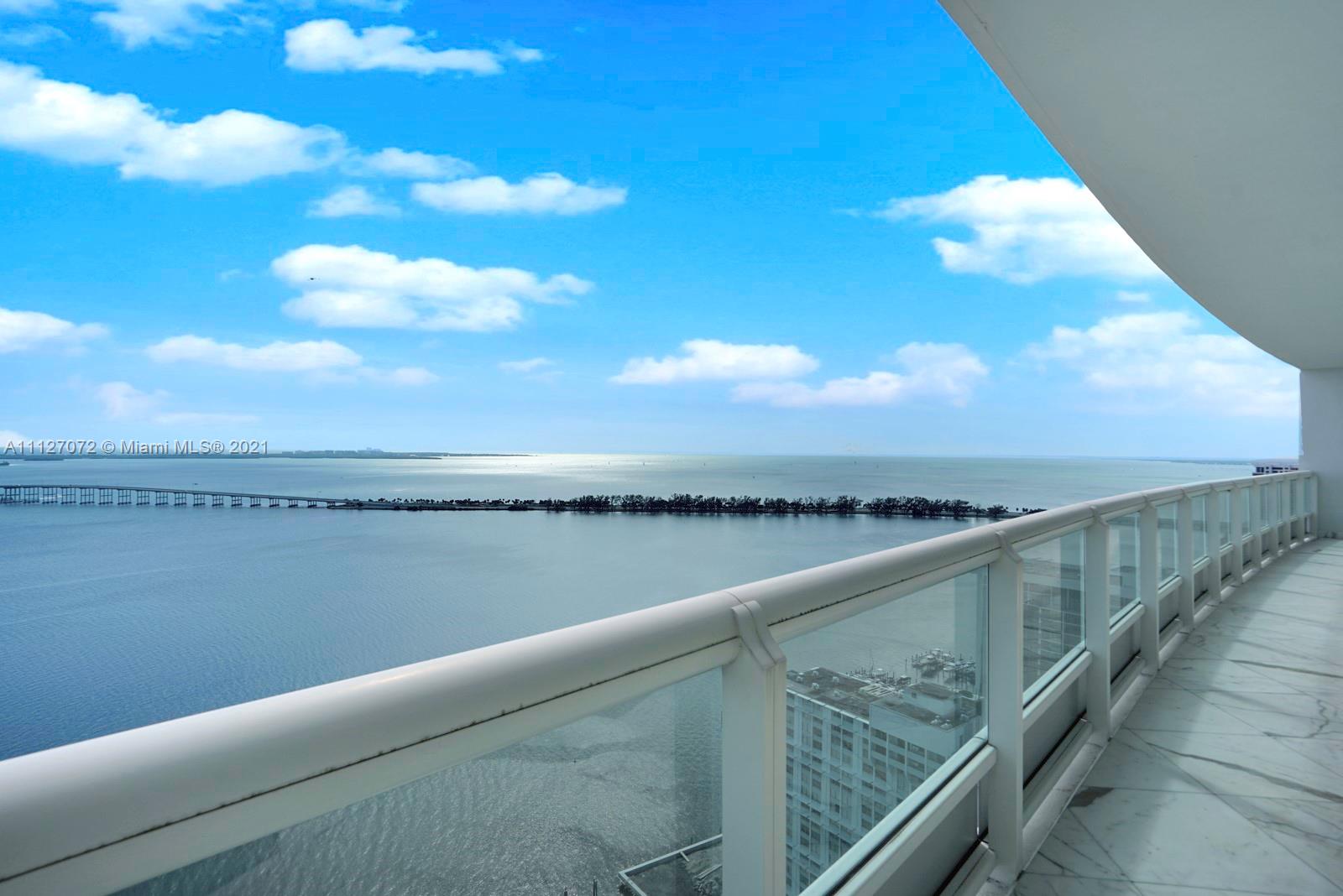 SANTA MARIA CONDO - Residential