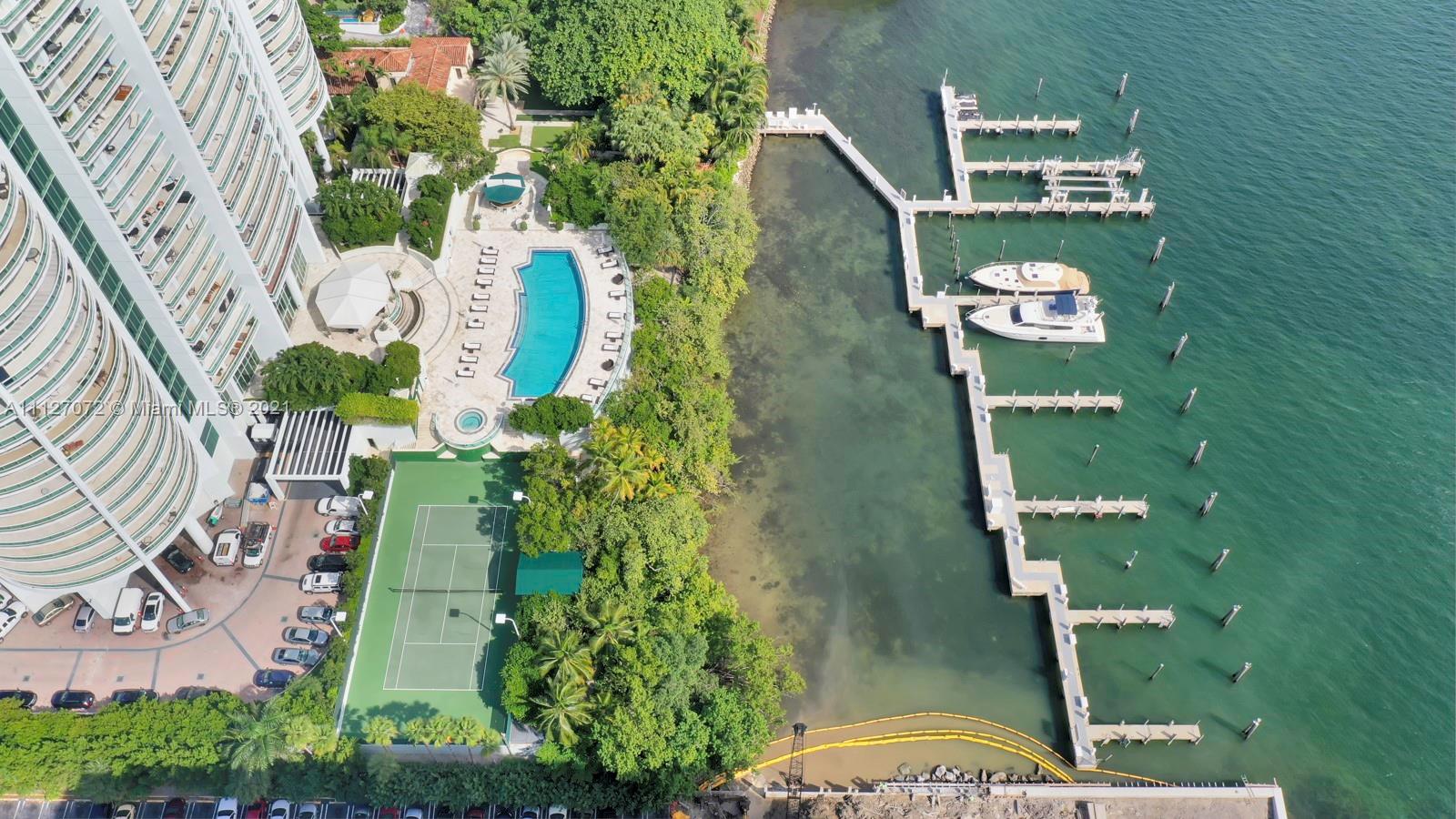 SANTA MARIA CONDO - Residential