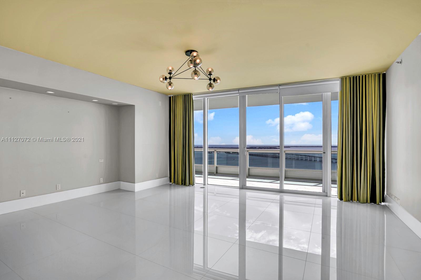 SANTA MARIA CONDO - Residential