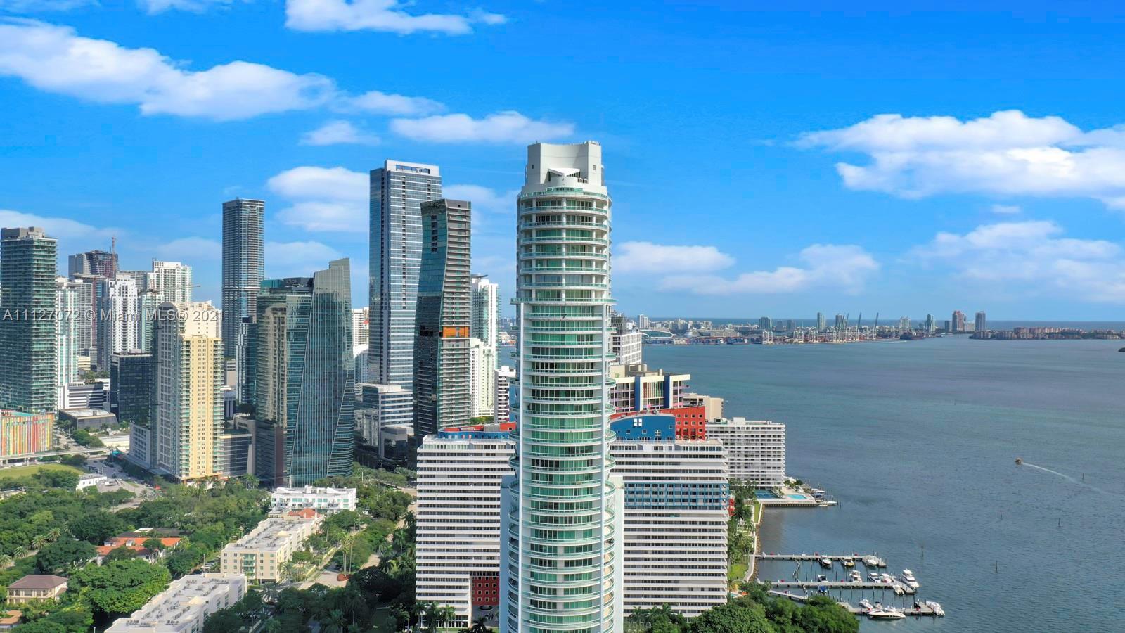 SANTA MARIA CONDO - Residential