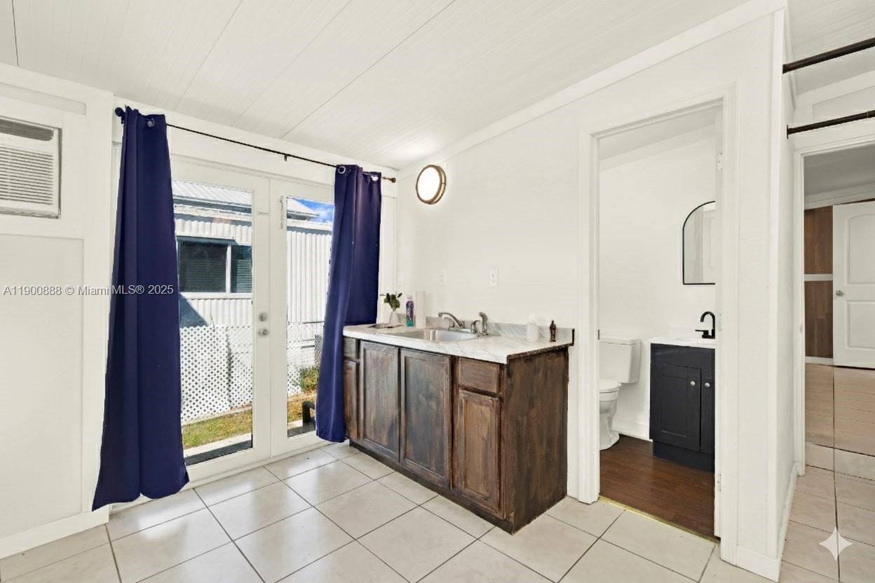 SUNSET ACRES - Residential