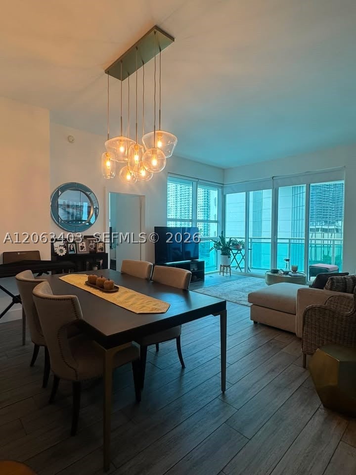 951 Brickell Ave 910