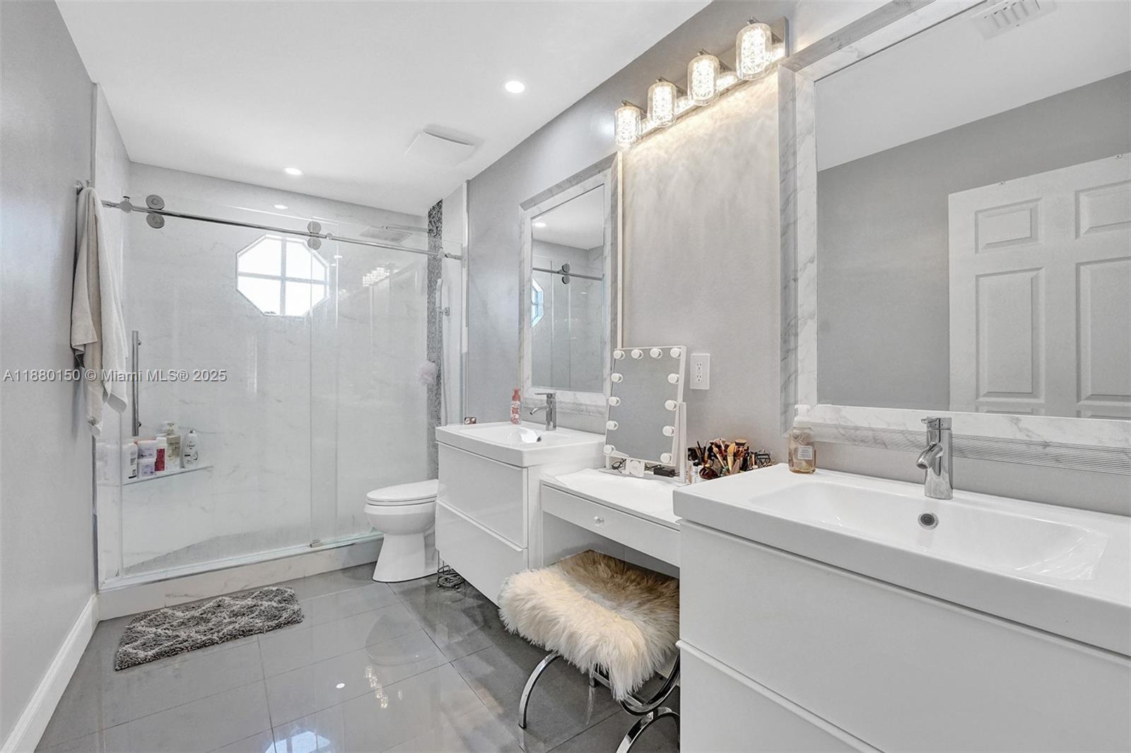 SILVER LAKES PHASE III RE - Residential