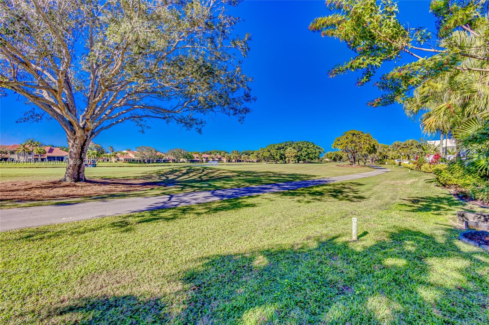 BARCLAY CLUB AT PGA NATL - Residential