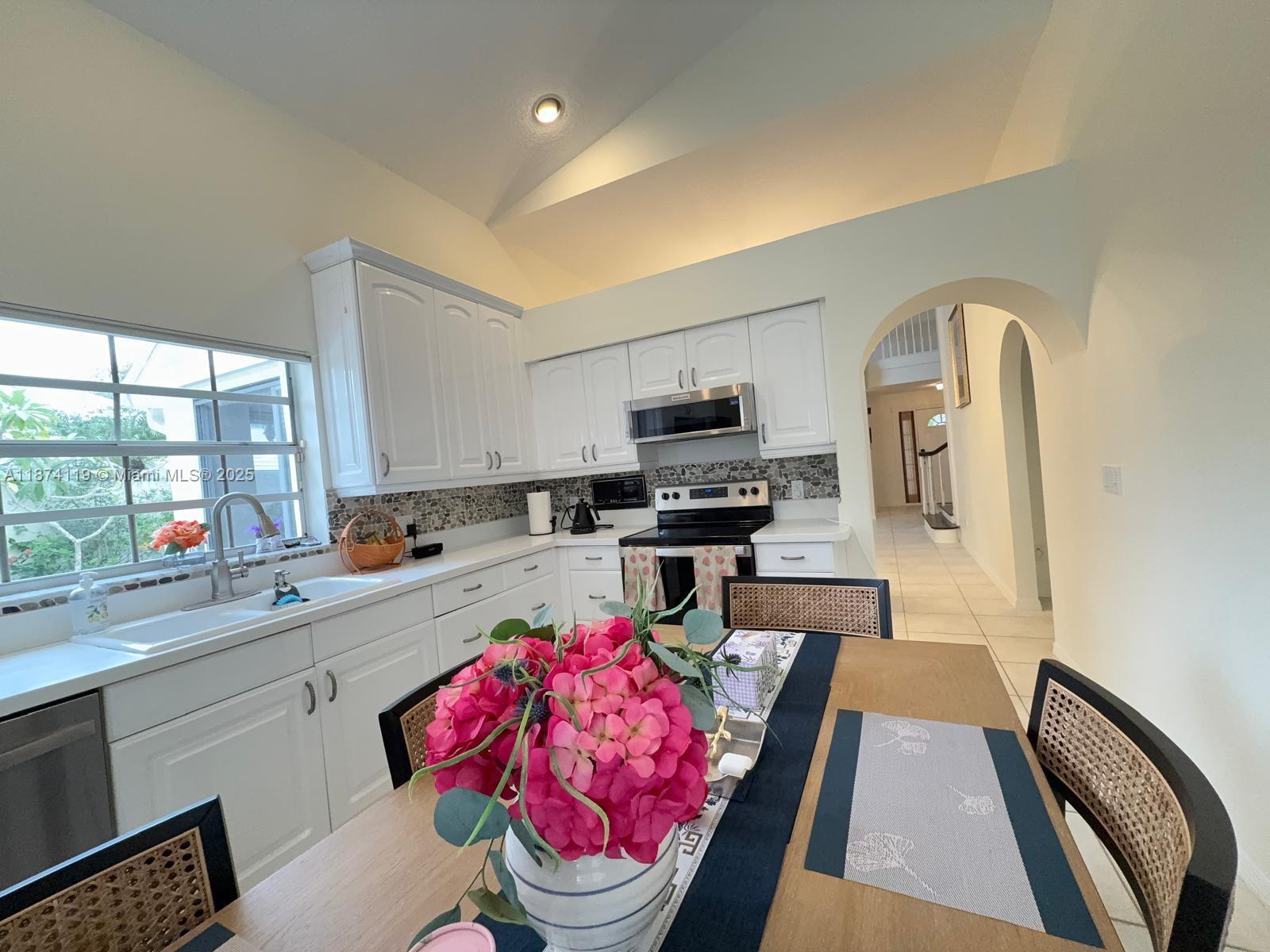 BARCLAY CLUB AT PGA NATL - Residential