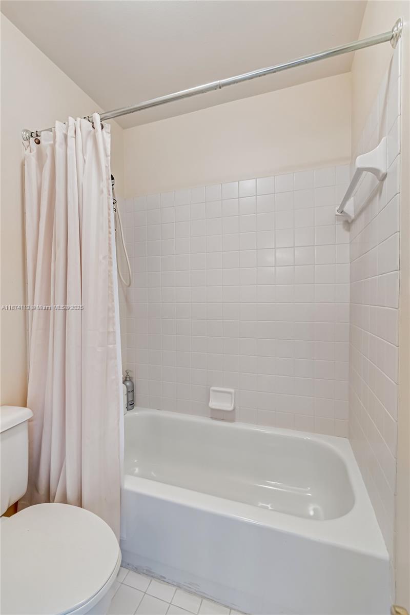 BARCLAY CLUB AT PGA NATL - Residential