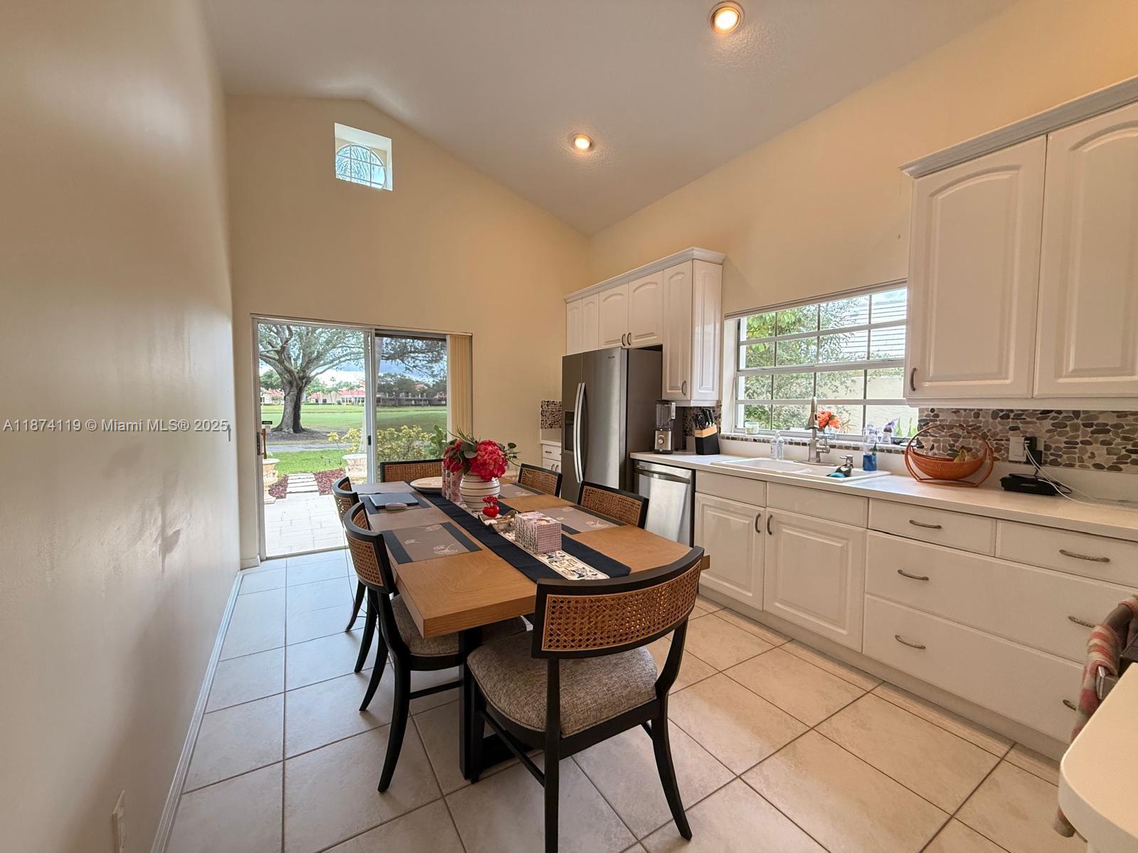 BARCLAY CLUB AT PGA NATL - Residential