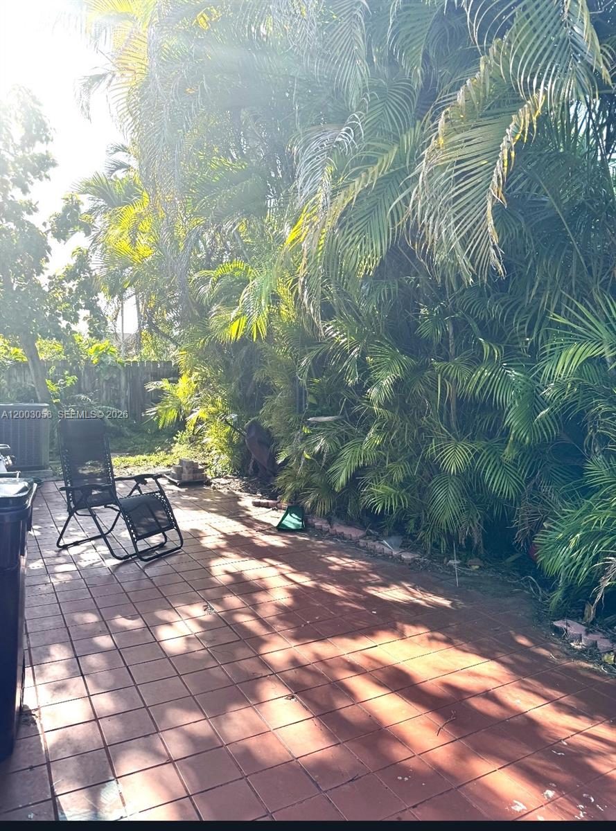 LAKES BY THE BAY SEC 5 - Residential