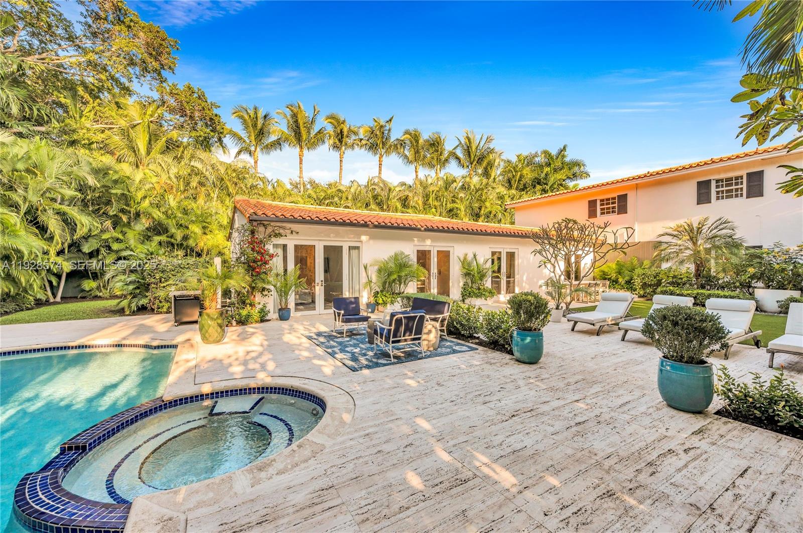 BAY POINT - Residential Lease