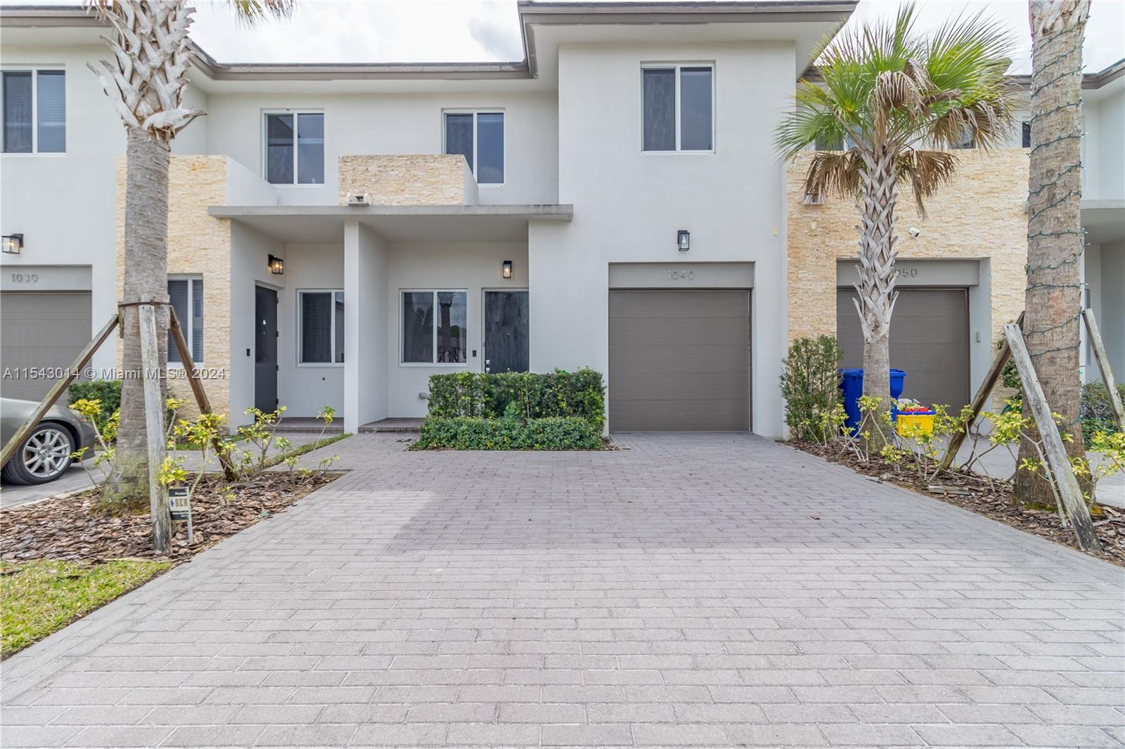 Property for Sale at 1040 Pioneer Way Way, Royal Palm Beach, Palm Beach County, Florida - Bedrooms: 3 
Bathrooms: 3  - $519,000
