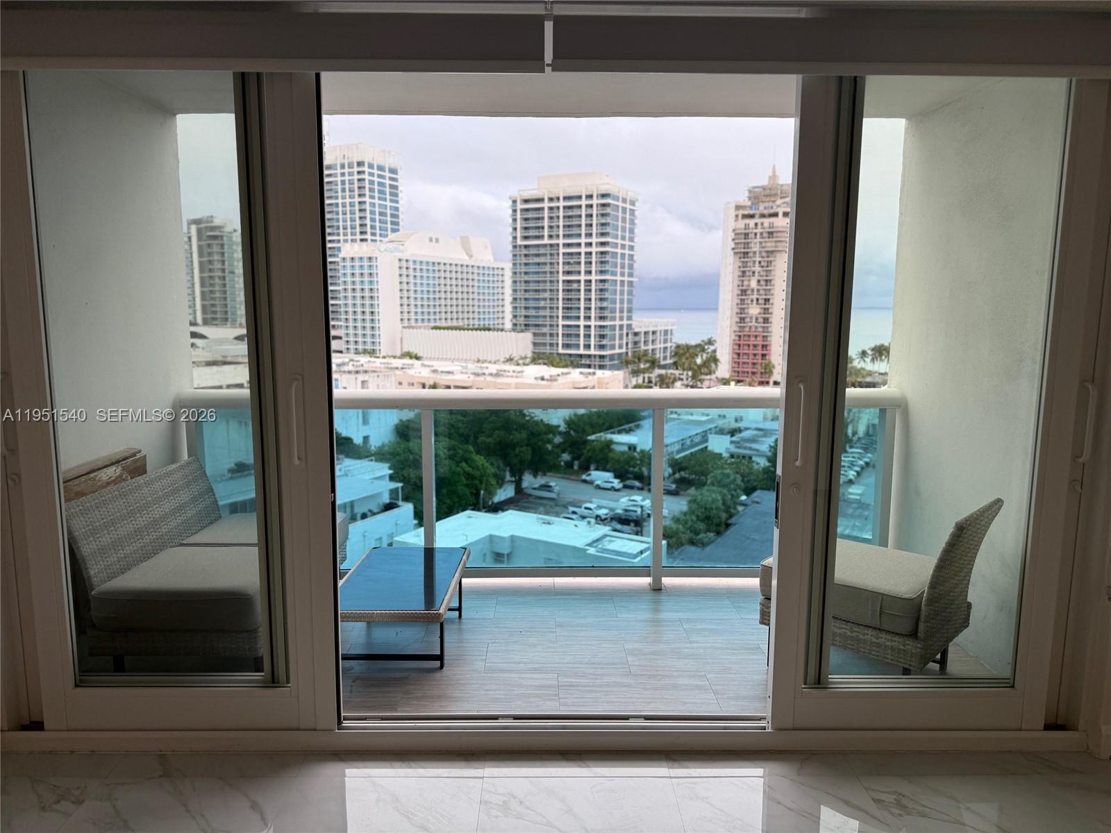 6770 Indian Creek Dr 11D