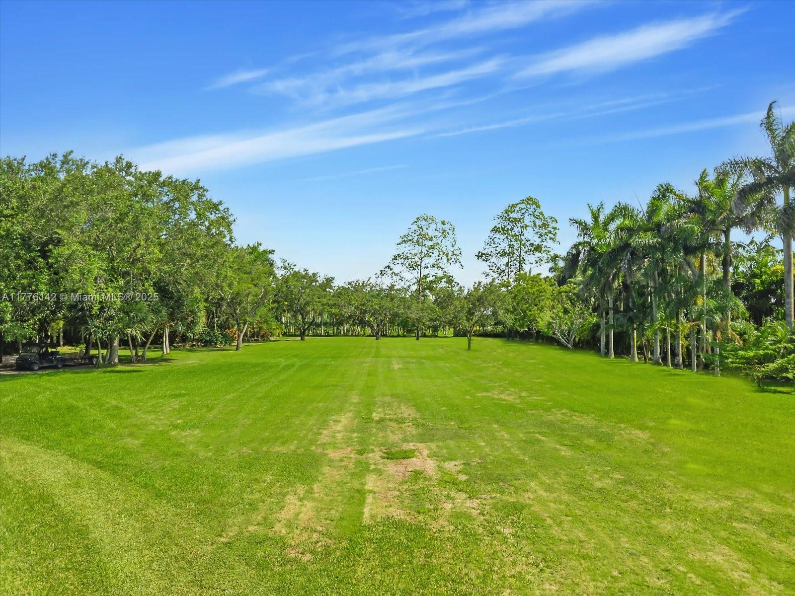 BREEZY OAKS - Land