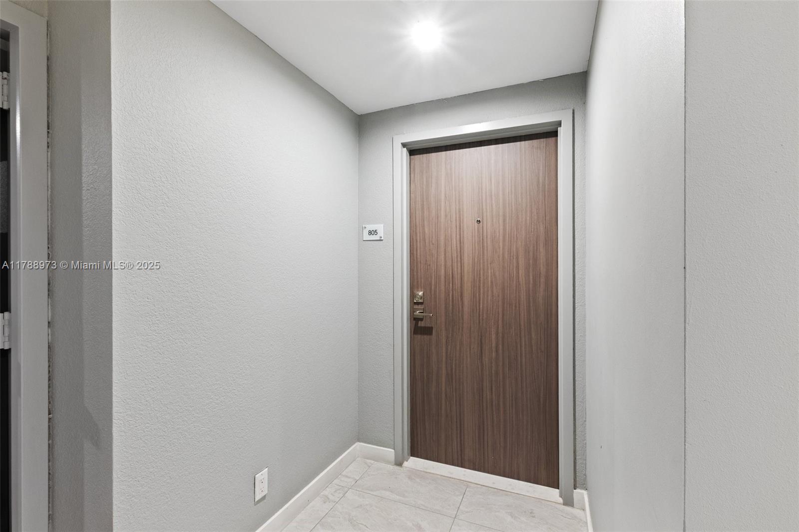 CLUB ATLANTIS CONDO - Residential