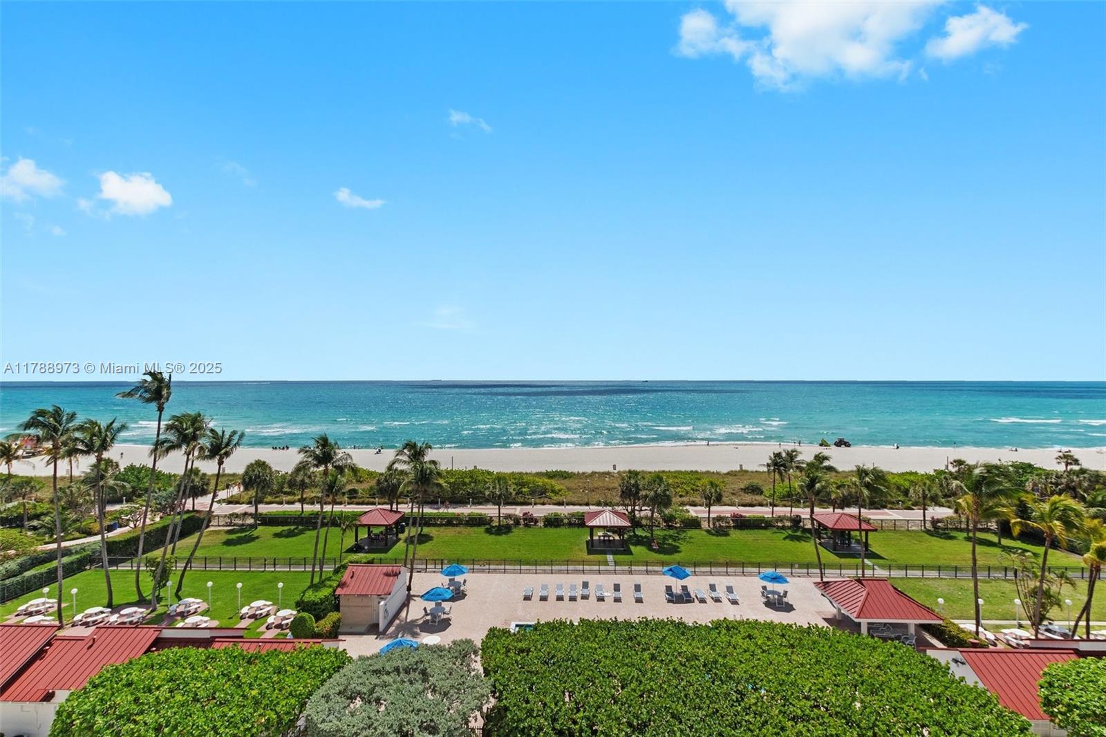 CLUB ATLANTIS CONDO - Residential