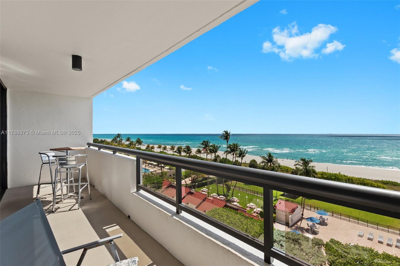 CLUB ATLANTIS CONDO - Residential