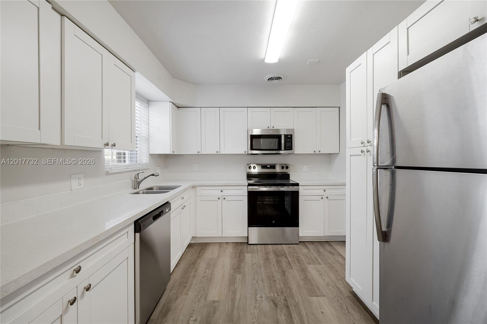 SOUTH HOLLYWOOD AMD PLAT - Residential