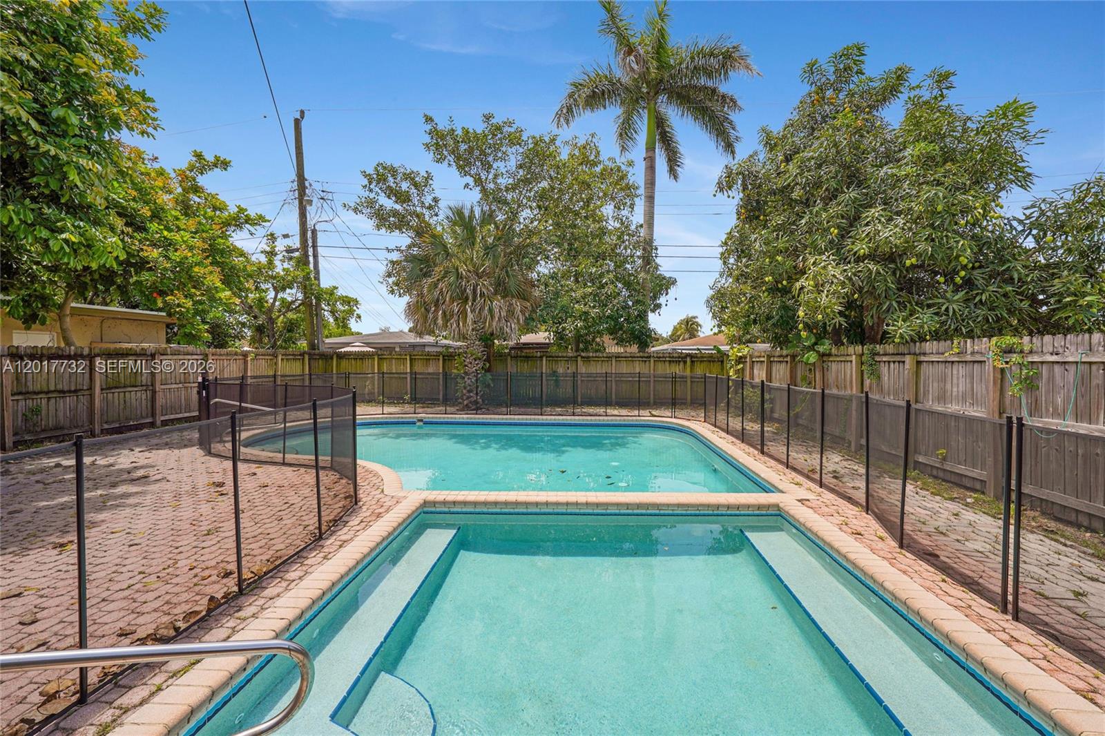 SOUTH HOLLYWOOD AMD PLAT - Residential