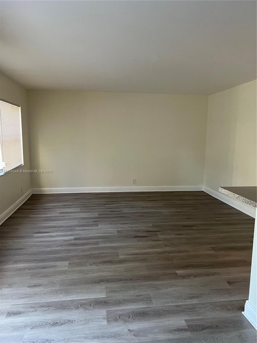 ROYAL RIDGE CONDO - Residential Lease