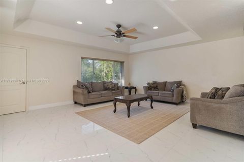 A home in Loxahatchee